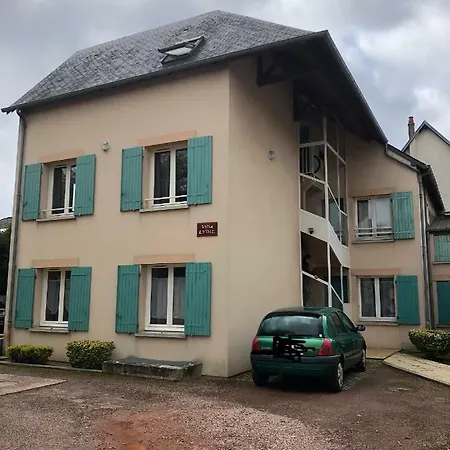 Polyclinique Du Parc - Jergweloh شقة